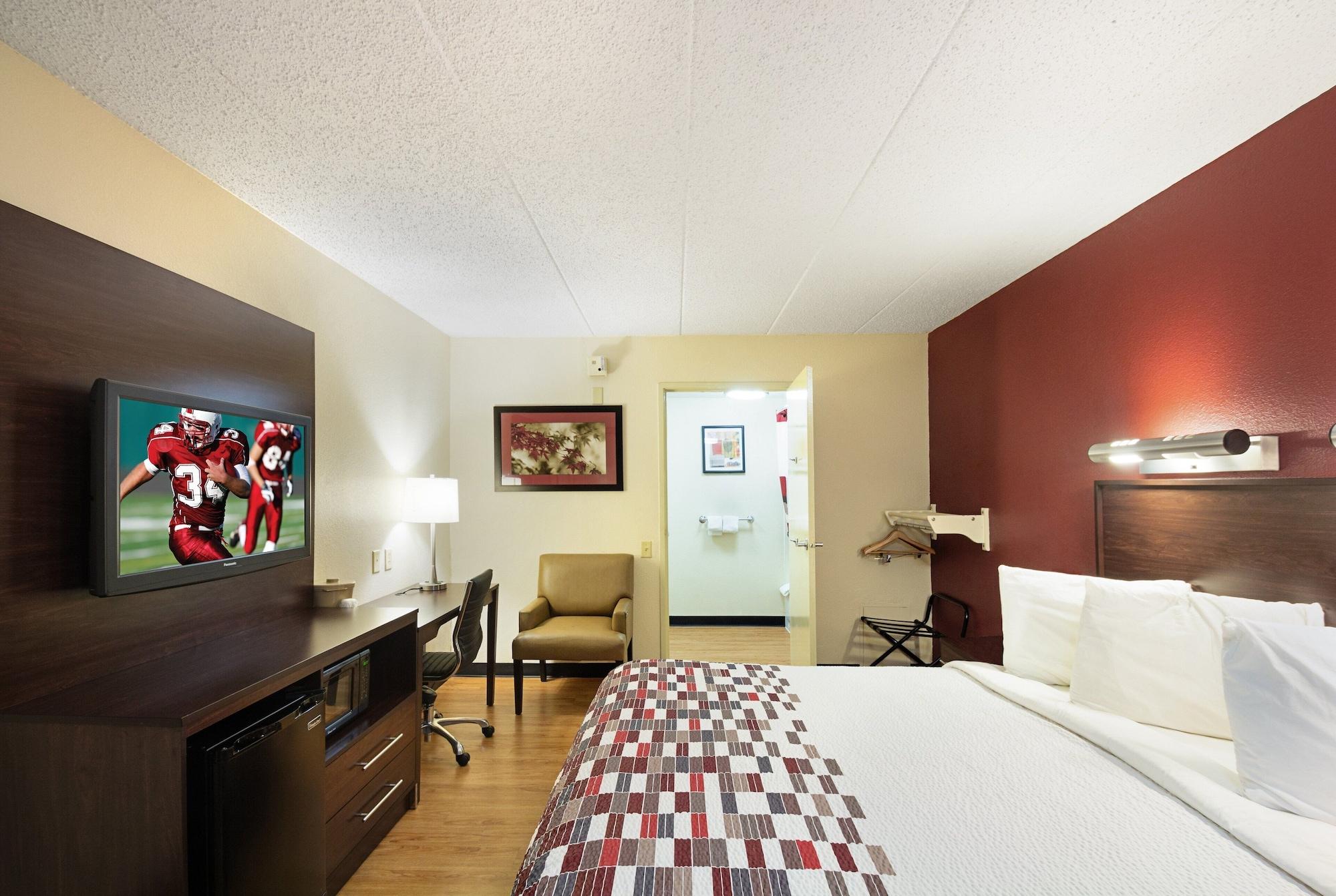 Red Roof Inn Cincinnati East - Beechmont Cherry Grove Ngoại thất bức ảnh