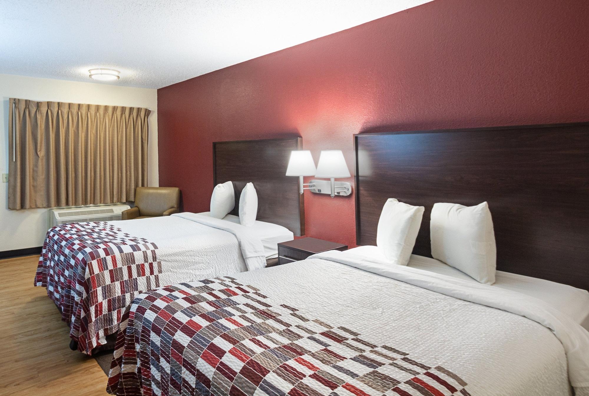 Red Roof Inn Cincinnati East - Beechmont Cherry Grove Ngoại thất bức ảnh